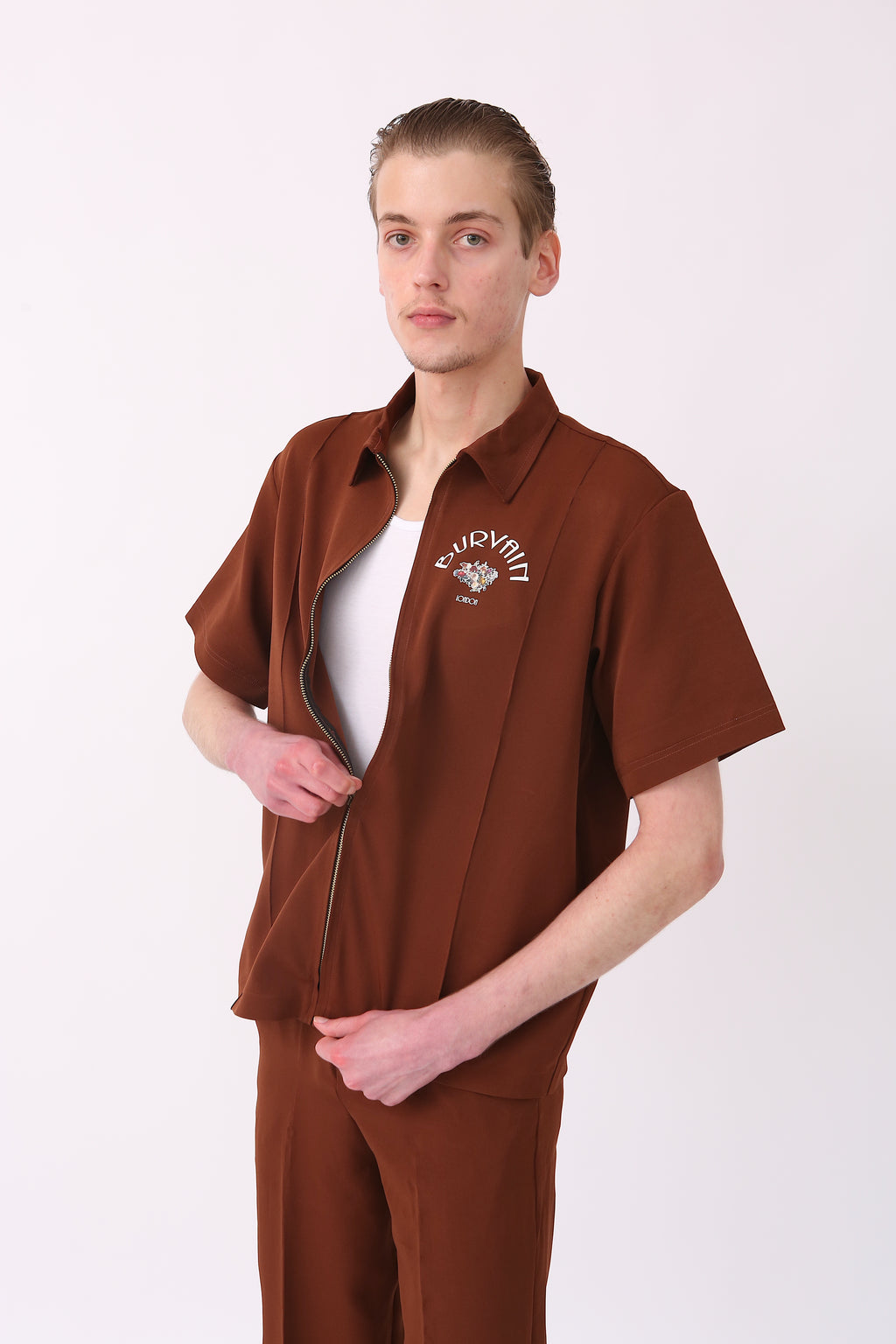 Elan Tee