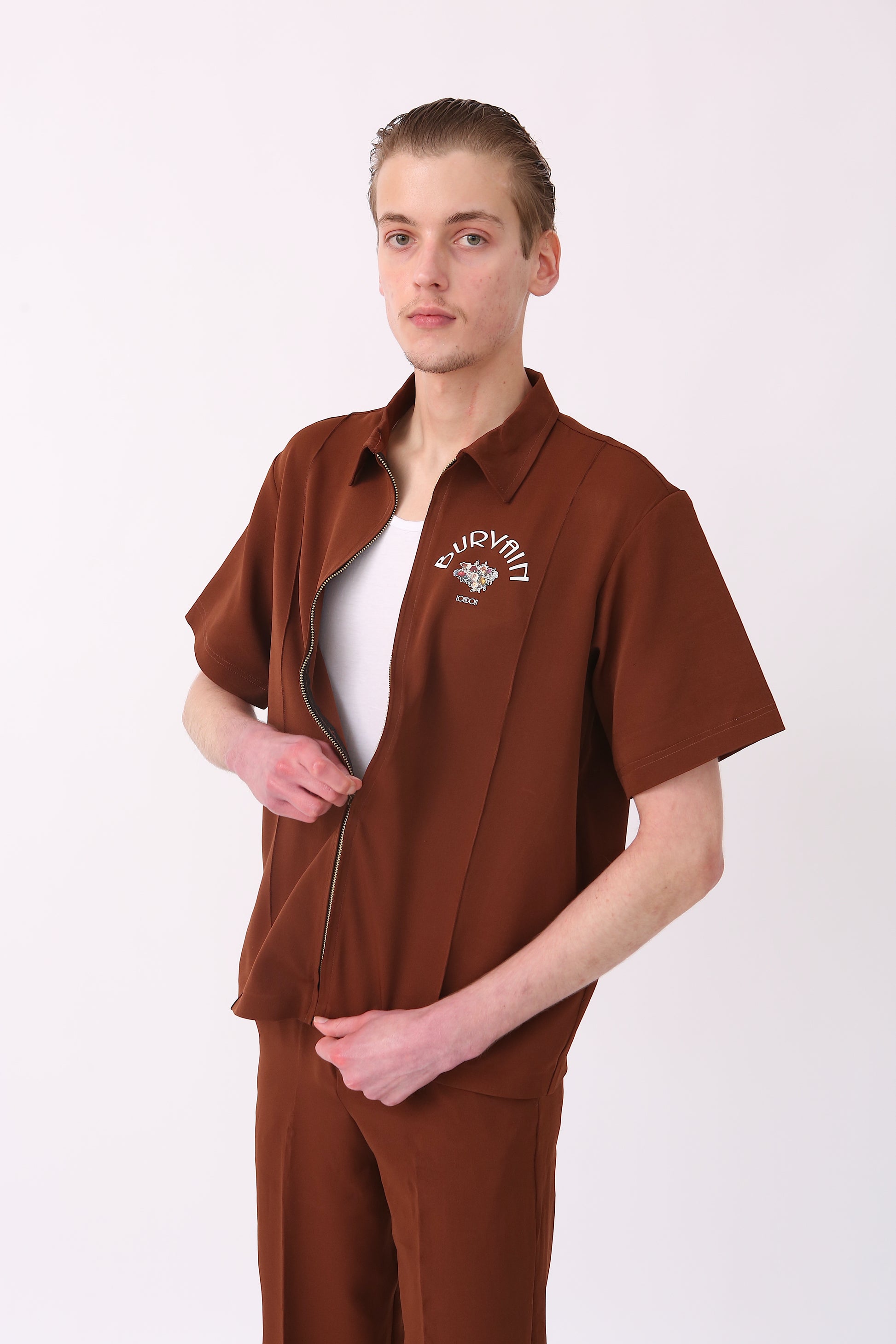 Elan Tee