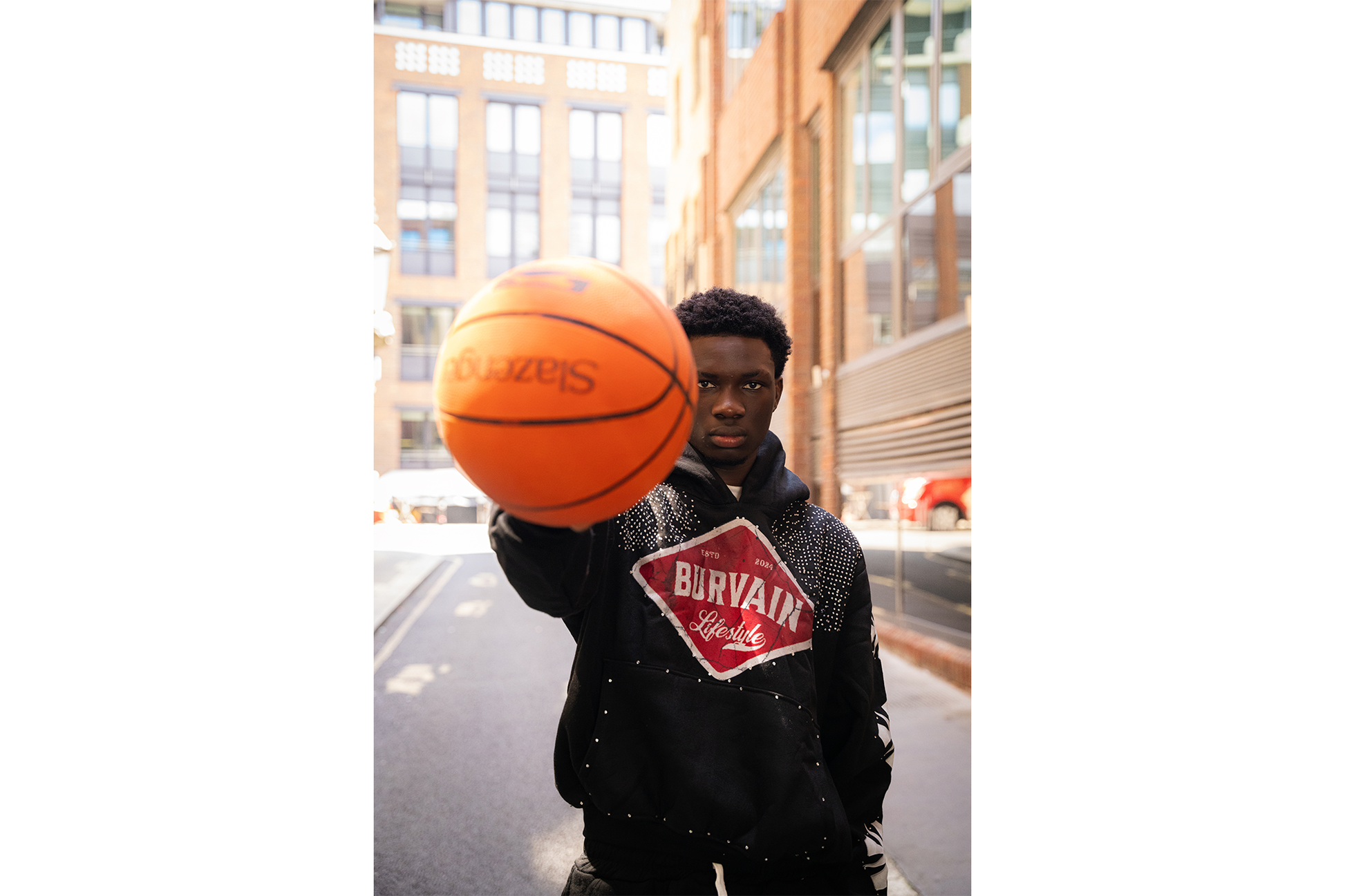 Burvain Noir Hoodie